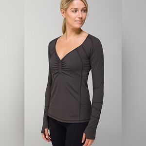 🍋 Lululemon Cinched Button Up Long Sleeve